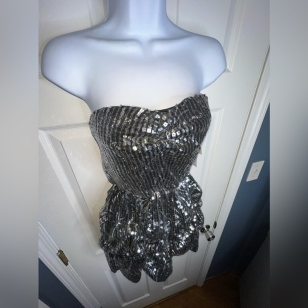 NWT Ruby Rox Juniors Size 7 Silver Mirrored Strapless Cocktail Dress S Prom Y2K